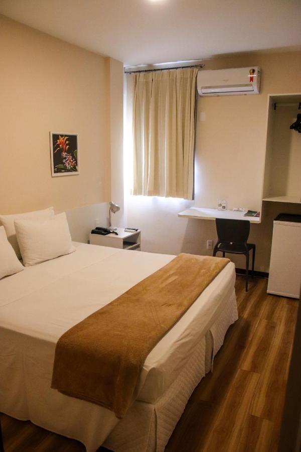 Hotel Acalanto フェイラ・デ・サンタナ エクステリア 写真